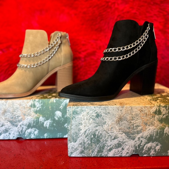 SOLD - Picture 3 of 13